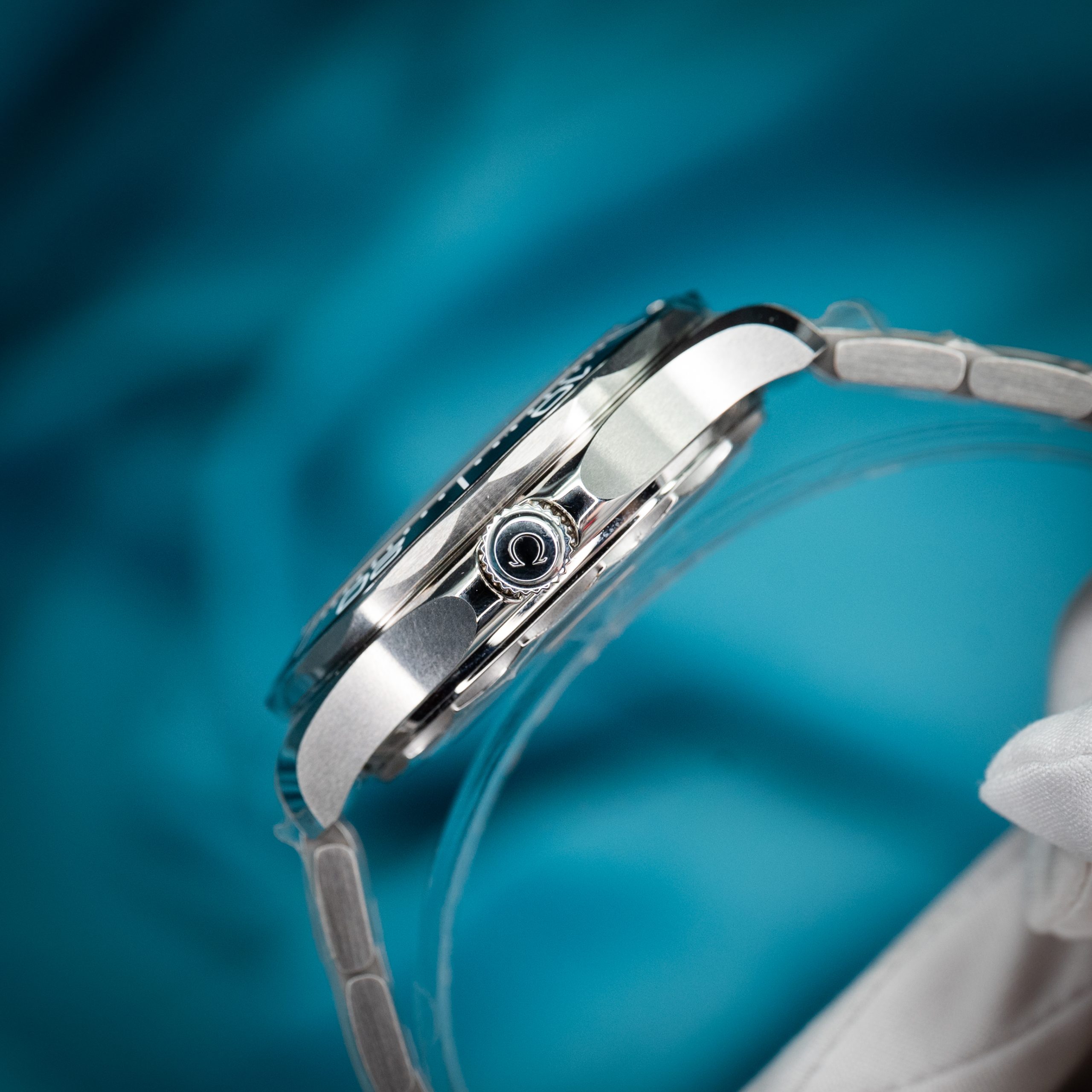 Omega Seamaster Diver 300M White Dial "Great White" 42MM - 210.30.42.20.04.001 - Image 7