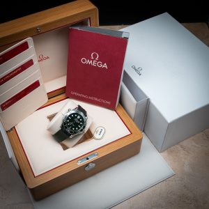 Omega Seamaster Diver 300M Green Dial “Seaweed” 42MM – 210.32.42.20.10.001
