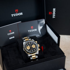 [NEW] Tudor Black Bay Chrono Black Dial S&G Yellow Gold Two-Tone Bracelet – M79363N – 0001