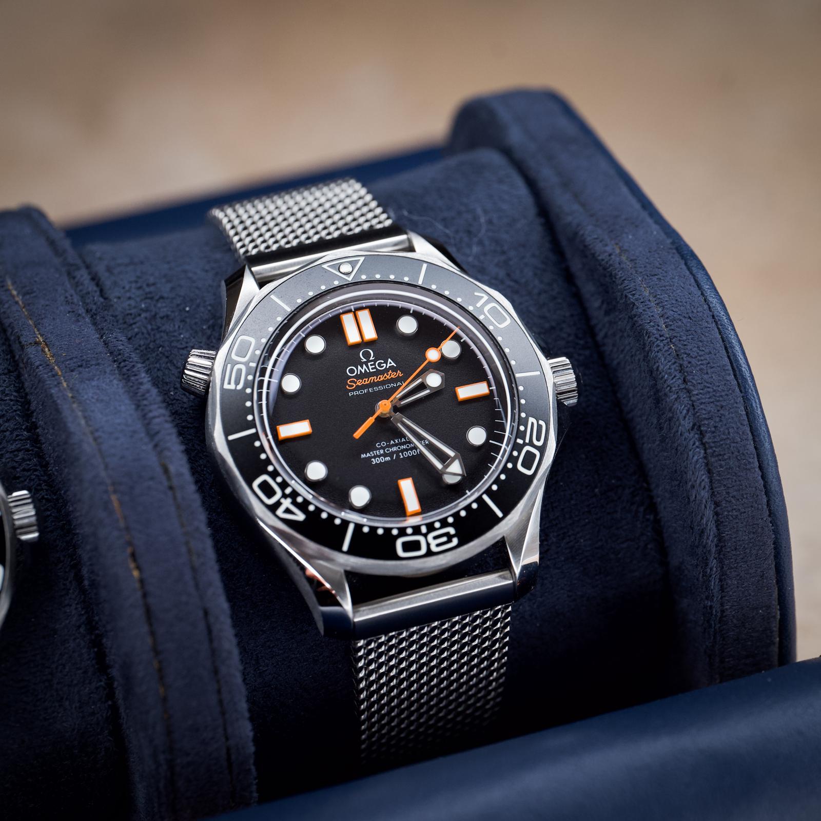 Omega Seamaster Diver 300M Black Dial Orange Hands Mesh Bracelet 42mm - 210.30.42.20.01.018 - Image 16