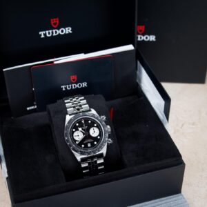[NEW] Tudor Black Bay Chronograph Black Dial “Reverse Panda” Jubilee – M79360N-0013